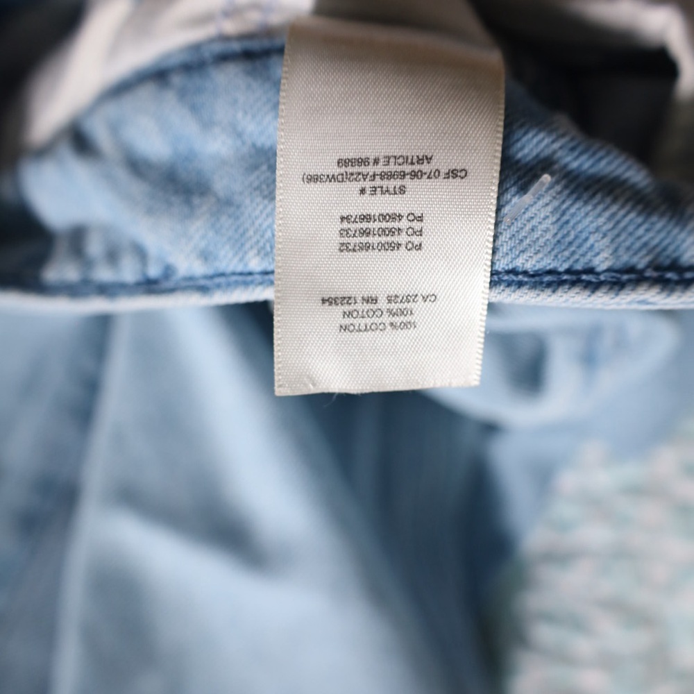 Aritzia Wilfred Embark High Waisted Front Pleated Light Wash Jeans Size 0 - Picture 11 of 11